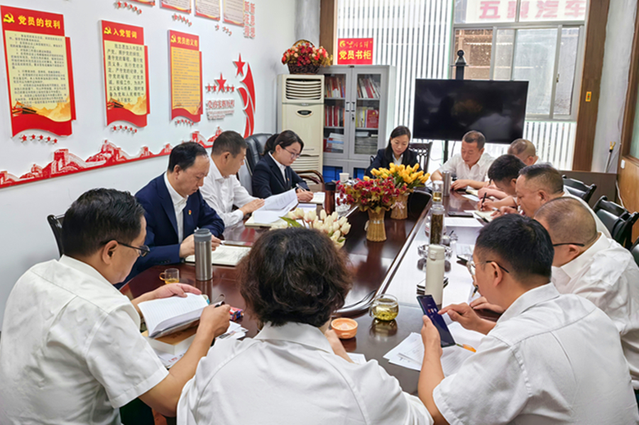 滇北講授黨課（昭通）.jpg