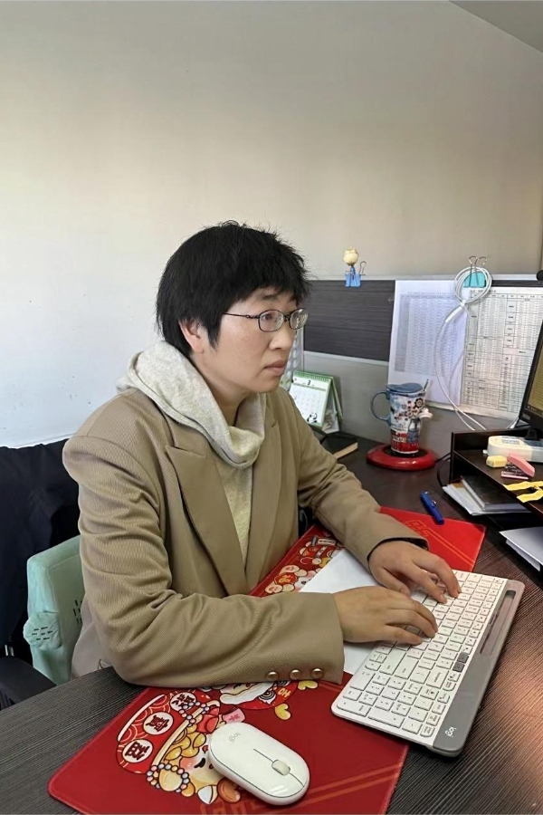 4-鹽業事業部潘玲_副本.jpg